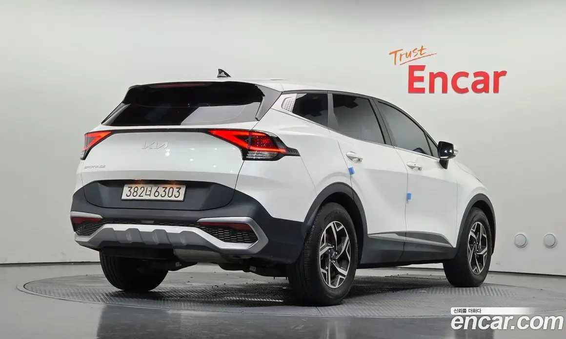Kia Sportage 2023 2.0 автомат (гидро), фото 2 Kia Sportage 2023 2.0 автомат (гидро), фото 2