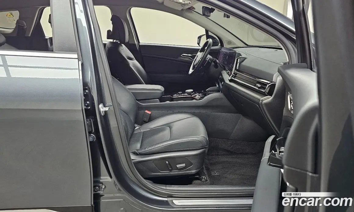 Kia Sportage 2024 1.6 автомат (гидро), фото 16 Kia Sportage 2024 1.6 автомат (гидро), фото 16
