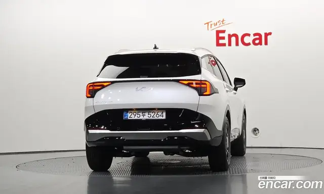 Kia Sportage 2025 1.6 автомат (гидро), миниатюра 4