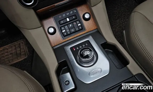 Land Rover Discovery 2015 3.0 автомат (гидро), миниатюра 11 Land Rover Discovery 2015 3.0 автомат (гидро), миниатюра 11