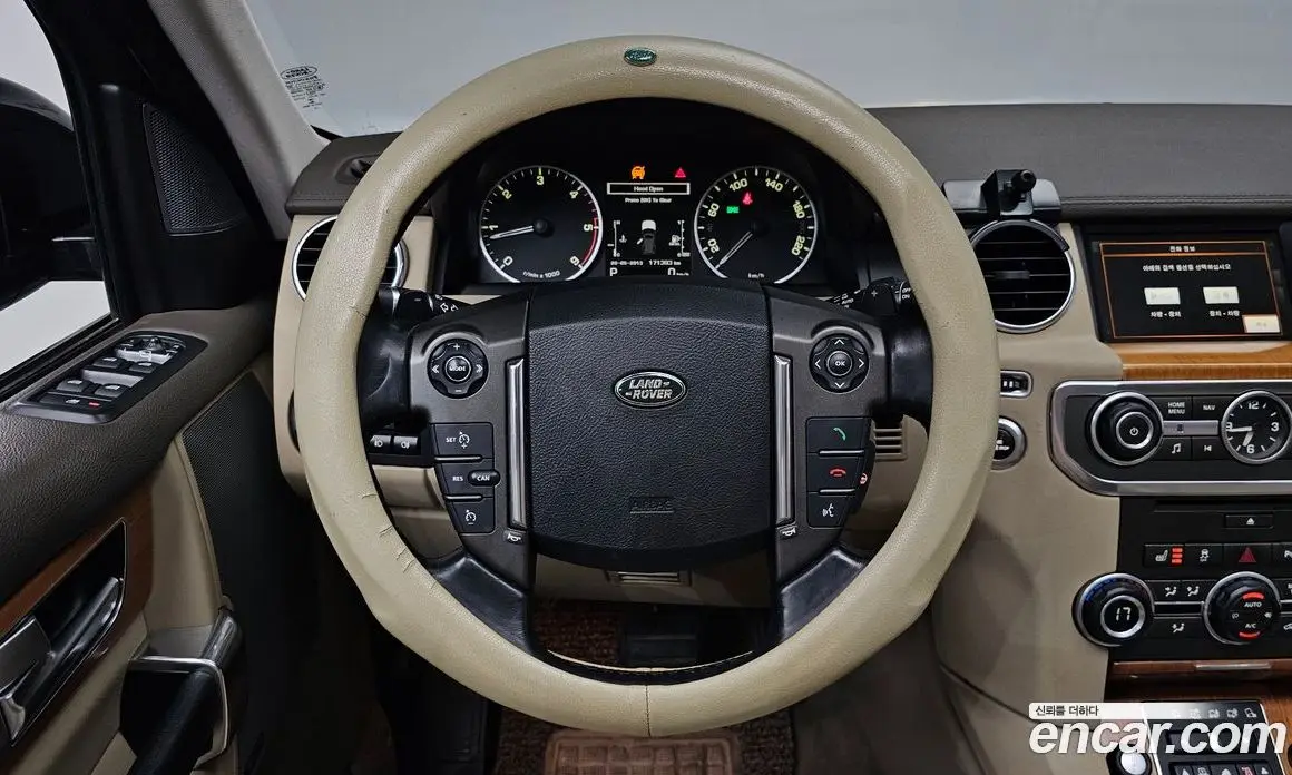 Land Rover Discovery 2015 3.0 автомат (гидро), фото 17 Land Rover Discovery 2015 3.0 автомат (гидро), фото 17