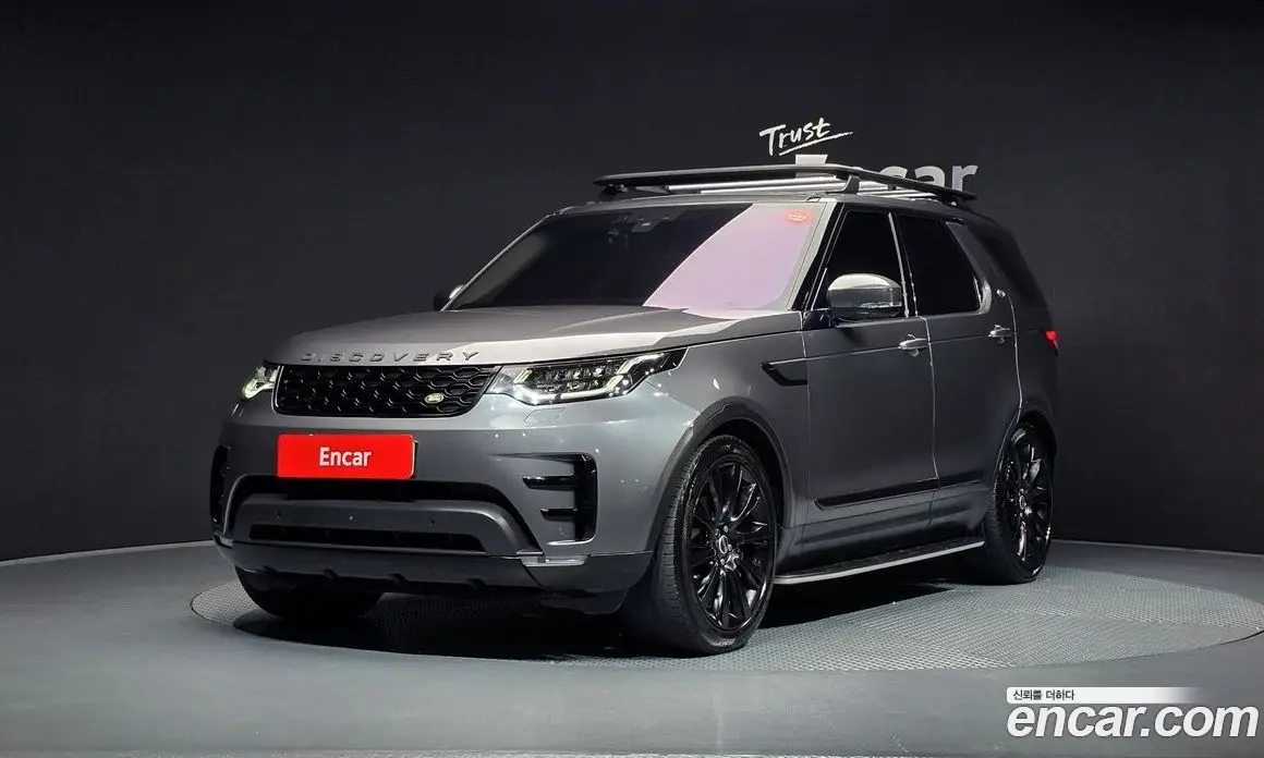 Land Rover Discovery 2018 3.0 автомат (гидро), фото 1 Land Rover Discovery 2018 3.0 автомат (гидро), фото 1