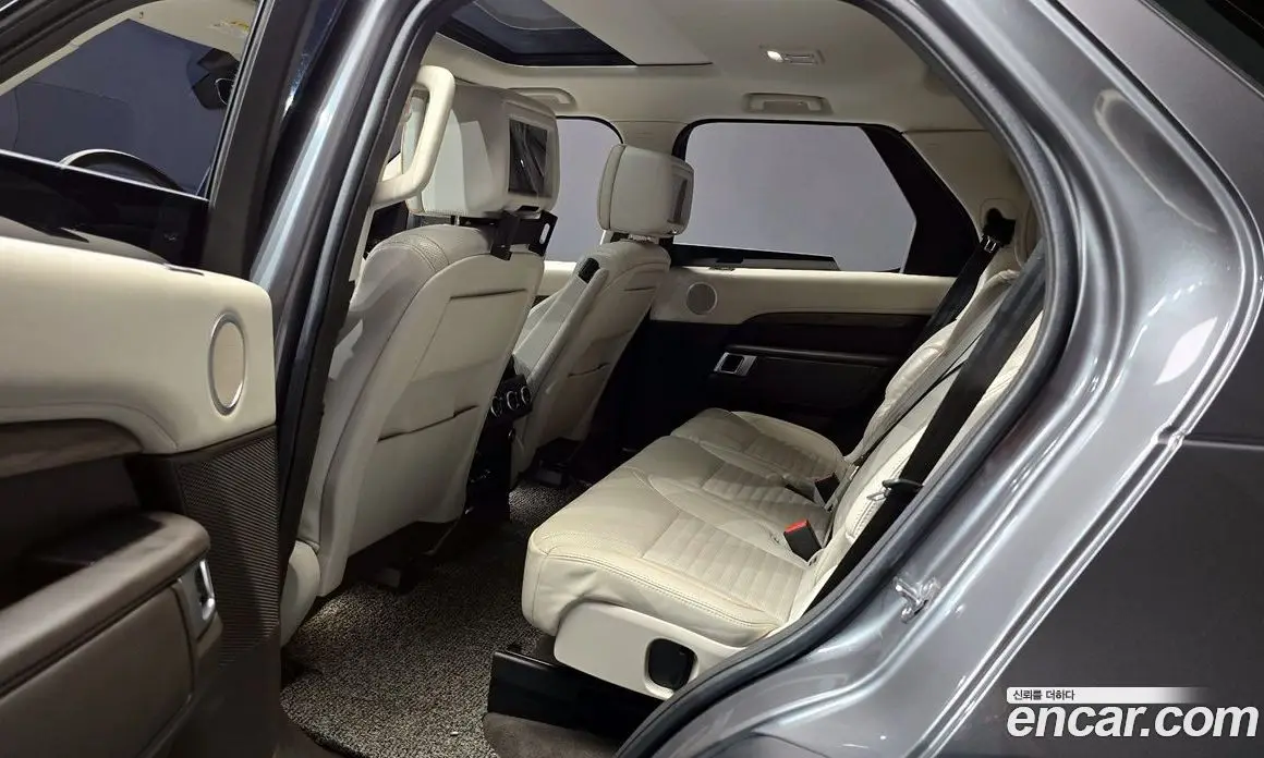 Land Rover Discovery 2018 3.0 автомат (гидро), фото 18 Land Rover Discovery 2018 3.0 автомат (гидро), фото 18