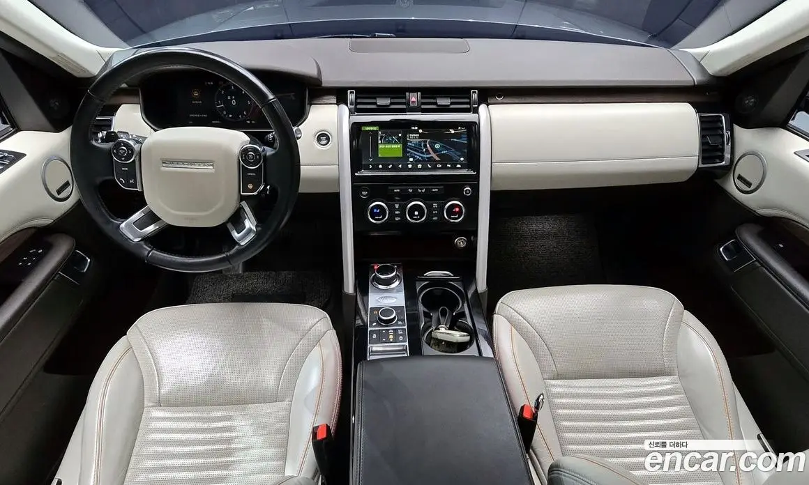 Land Rover Discovery 2018 3.0 автомат (гидро), фото 10 Land Rover Discovery 2018 3.0 автомат (гидро), фото 10