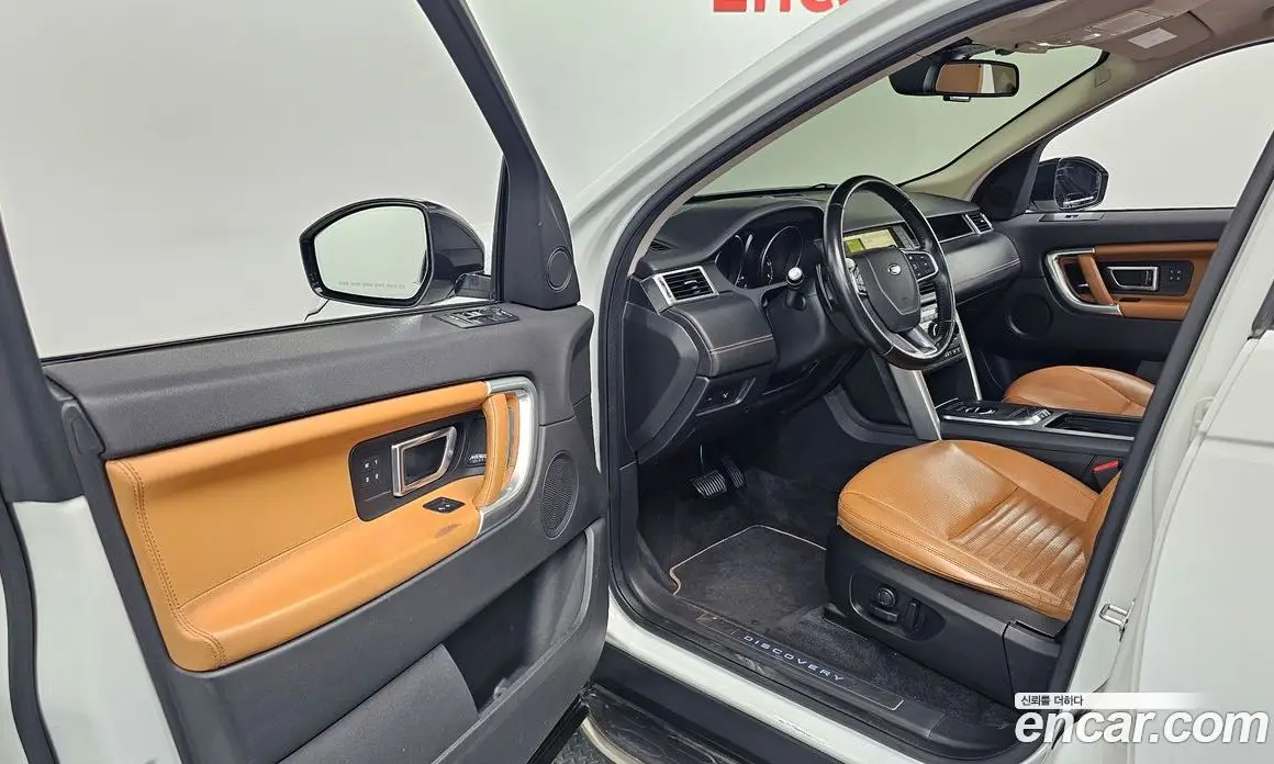 Land Rover Discovery Sport 2018 2.0 автомат (гидро), фото 13