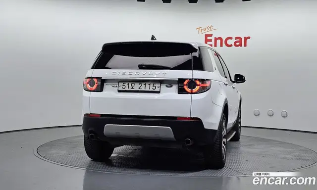 Land Rover Discovery Sport 2018 2.0 автомат (гидро), миниатюра 4