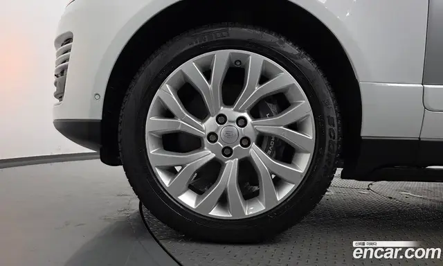 Land Rover Range Rover 2018 4.4 автомат (гидро), миниатюра 5