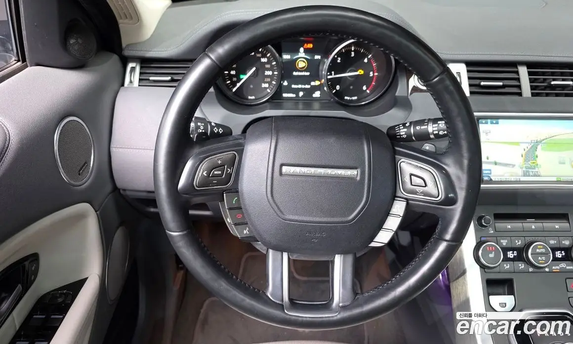 Land Rover Range Rover Evoque 2015 2.0 автомат (гидро), фото 19 Land Rover Range Rover Evoque 2015 2.0 автомат (гидро), фото 19