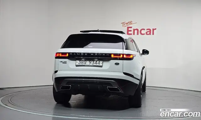 Land Rover Range Rover Velar 2017 3.0 автомат (гидро), миниатюра 4