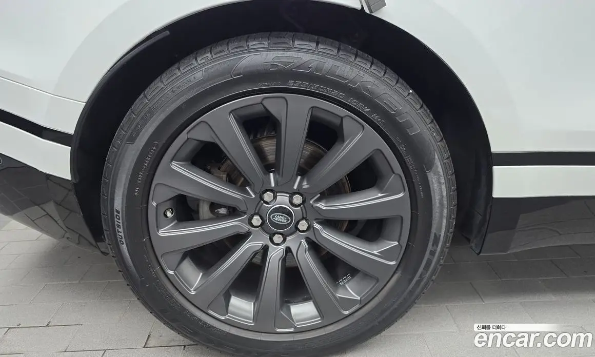 Land Rover Range Rover Velar 2017 3.0 автомат (гидро), фото 5