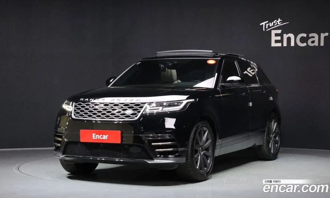 Land Rover Range Rover Velar 2018 3.0 автомат (гидро), фото 1 Land Rover Range Rover Velar 2018 3.0 автомат (гидро), фото 1