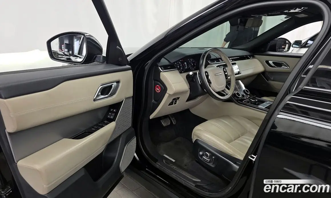 Land Rover Range Rover Velar 2018 3.0 автомат (гидро), фото 13 Land Rover Range Rover Velar 2018 3.0 автомат (гидро), фото 13