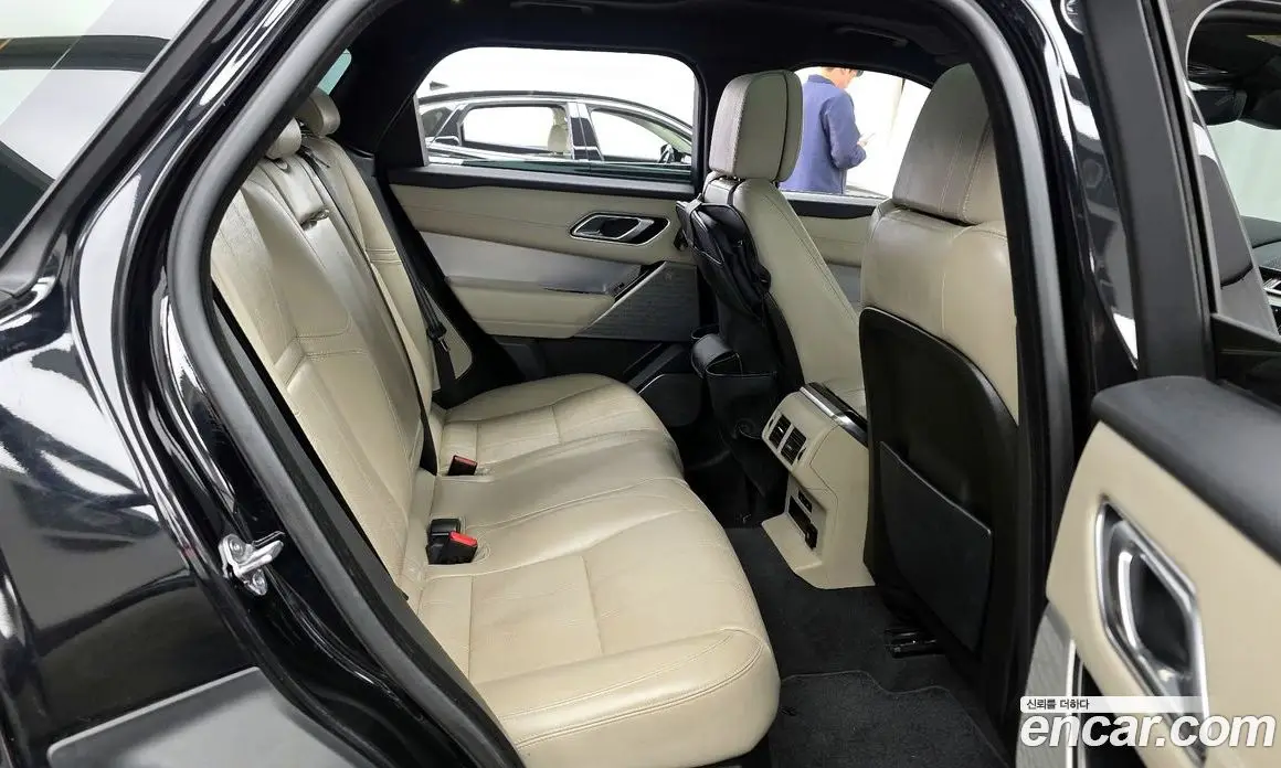 Land Rover Range Rover Velar 2018 3.0 автомат (гидро), фото 17 Land Rover Range Rover Velar 2018 3.0 автомат (гидро), фото 17