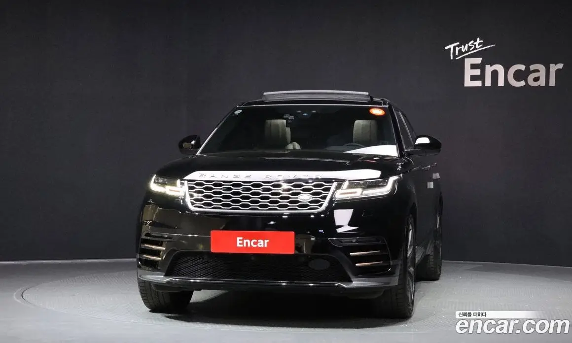 Land Rover Range Rover Velar 2018 3.0 автомат (гидро), фото 3 Land Rover Range Rover Velar 2018 3.0 автомат (гидро), фото 3