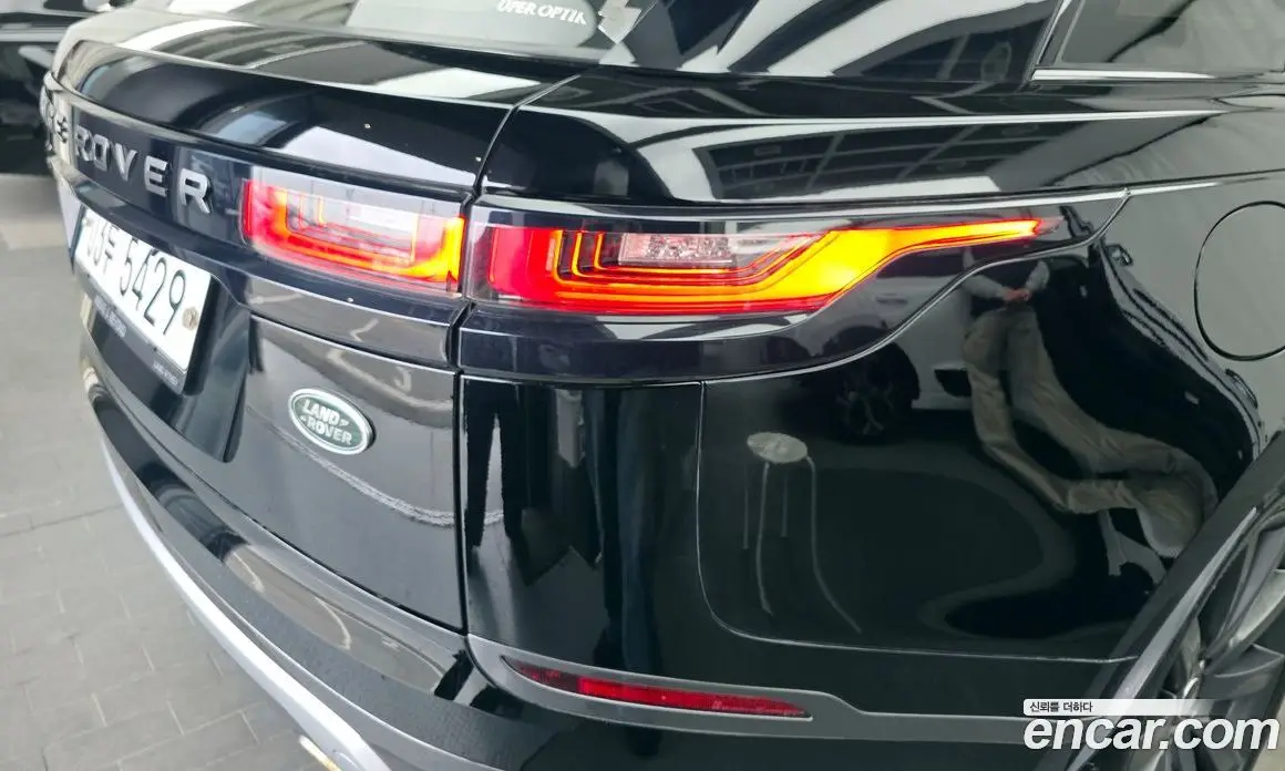 Land Rover Range Rover Velar 2018 3.0 автомат (гидро), фото 9 Land Rover Range Rover Velar 2018 3.0 автомат (гидро), фото 9