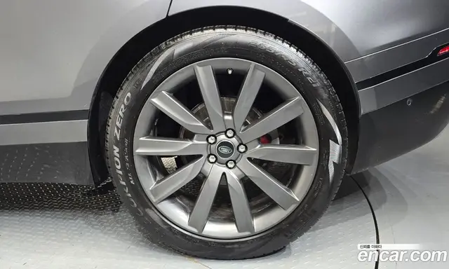 Land Rover Range Rover Velar 2019 3.0 автомат (гидро), миниатюра 7 Land Rover Range Rover Velar 2019 3.0 автомат (гидро), миниатюра 7