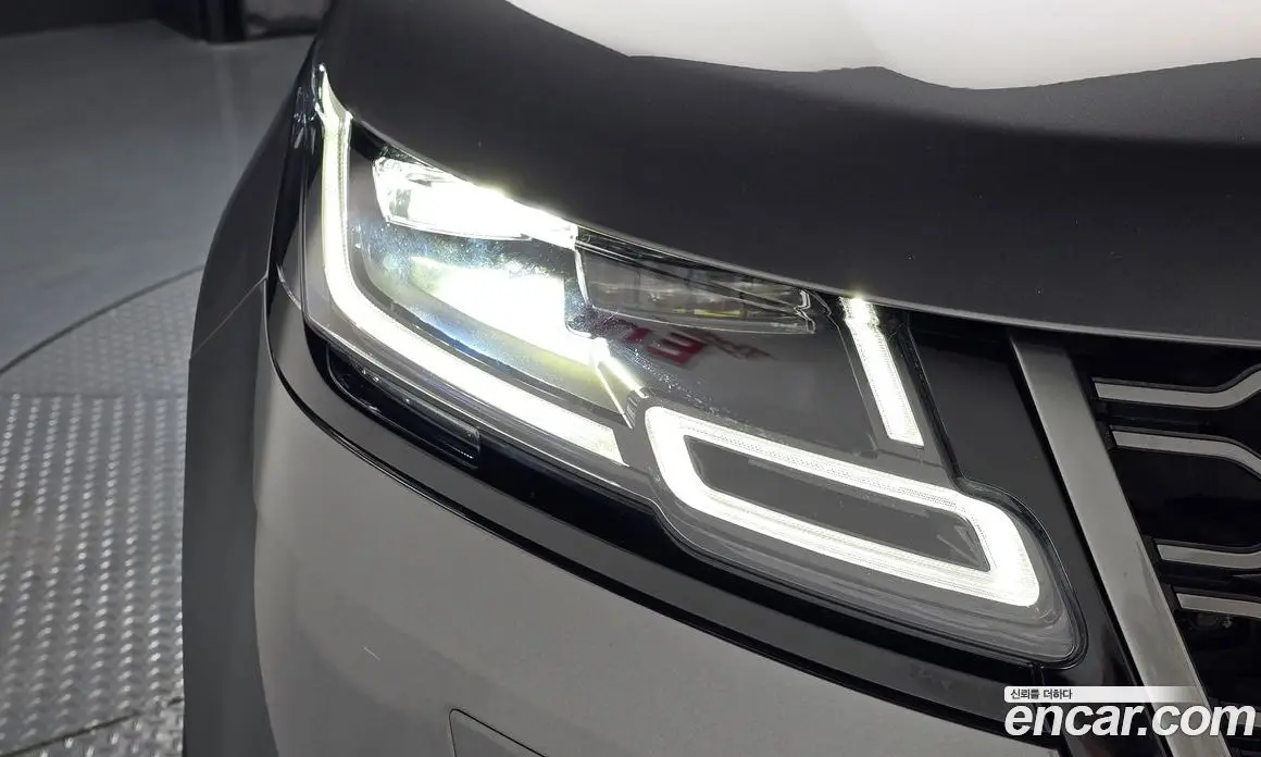 Land Rover Range Rover Velar 2019 3.0 автомат (гидро), фото 8 Land Rover Range Rover Velar 2019 3.0 автомат (гидро), фото 8