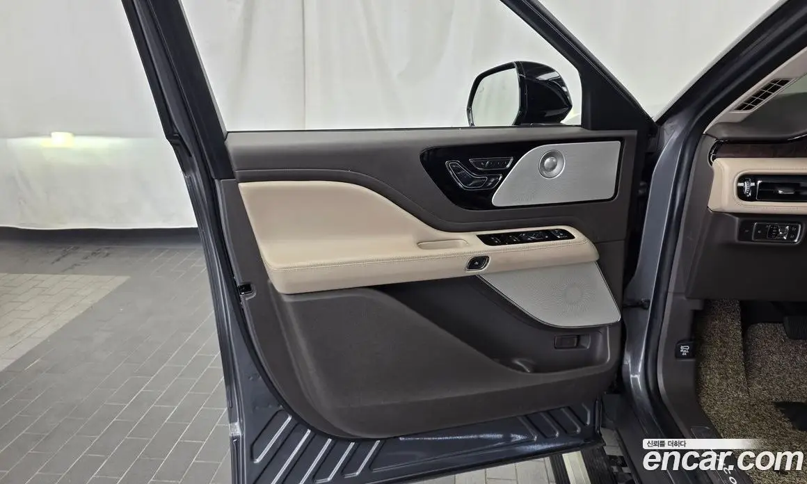 Lincoln Aviator 2021 3.0 автомат (гидро), фото 14 Lincoln Aviator 2021 3.0 автомат (гидро), фото 14