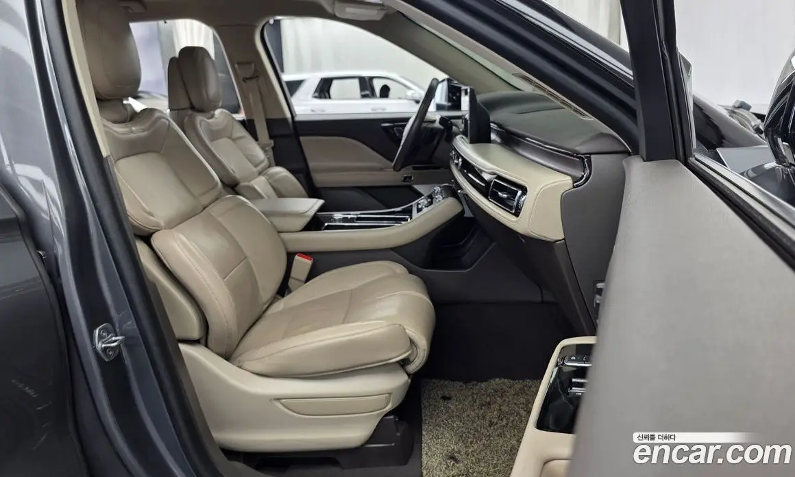 Lincoln Aviator 2021 3.0 автомат (гидро), фото 17 Lincoln Aviator 2021 3.0 автомат (гидро), фото 17