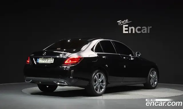 Mercedes-Benz C-Class 2021 1.9 автомат (гидро), миниатюра 2