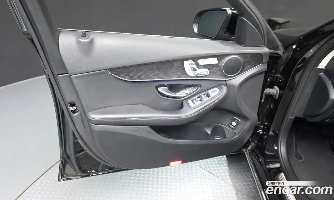 Mercedes-Benz C-Class 2021 1.9 автомат (гидро), фото 14