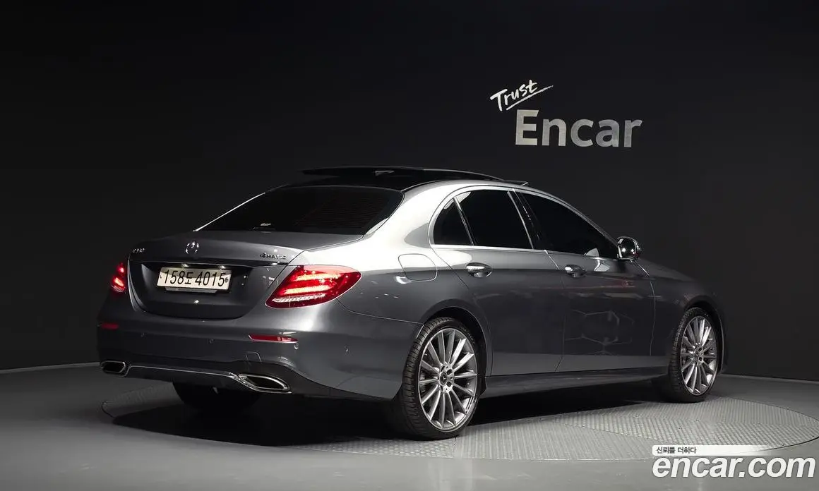 Mercedes-Benz E-Class 2019 2.0 автомат (гидро), фото 2 Mercedes-Benz E-Class 2019 2.0 автомат (гидро), фото 2
