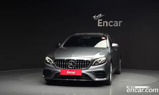 Mercedes-Benz E-Class 2019 2.0 автомат (гидро), миниатюра 3 Mercedes-Benz E-Class 2019 2.0 автомат (гидро), миниатюра 3