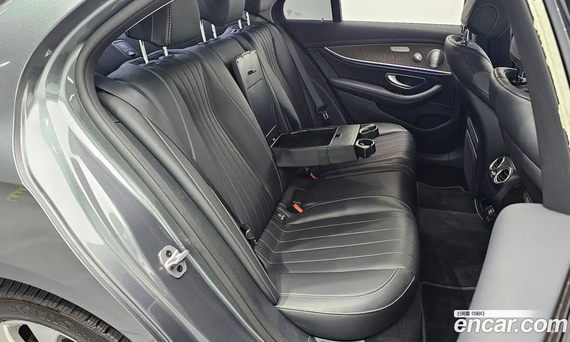 Mercedes-Benz E-Class 2019 2.0 автомат (гидро), фото 17