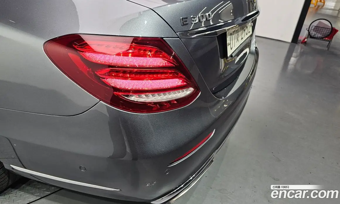 Mercedes-Benz E-Class 2019 2.0 автомат (гидро), фото 9