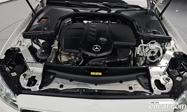 Mercedes-Benz E-Class 2019 1.9 автомат (гидро), миниатюра 5 Mercedes-Benz E-Class 2019 1.9 автомат (гидро), миниатюра 5