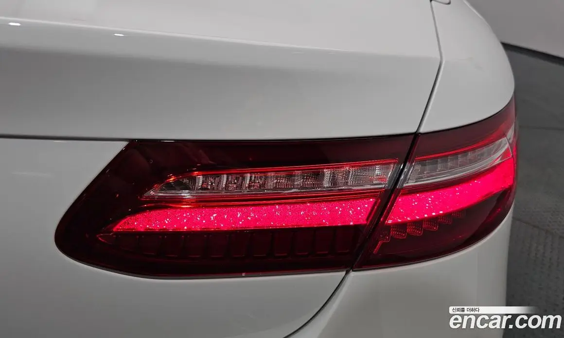 Mercedes-Benz E-Class 2019 1.9 автомат (гидро), фото 8 Mercedes-Benz E-Class 2019 1.9 автомат (гидро), фото 8