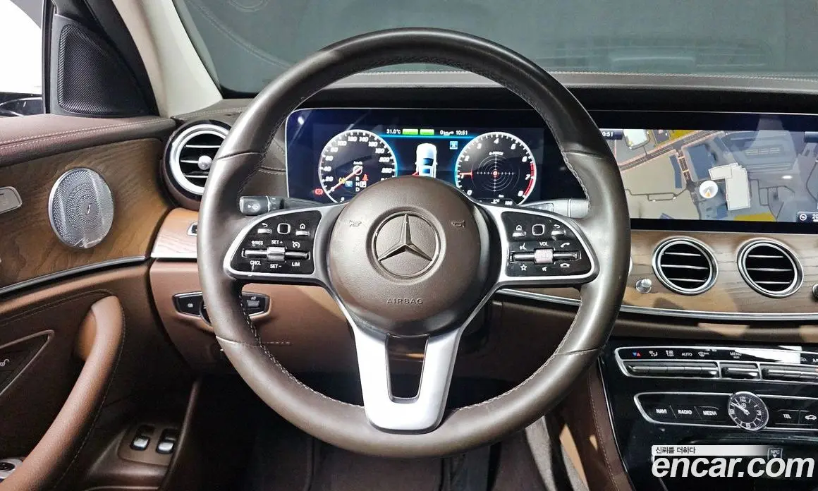 Mercedes-Benz E-Class 2019 2.0 автомат (гидро), фото 17 Mercedes-Benz E-Class 2019 2.0 автомат (гидро), фото 17