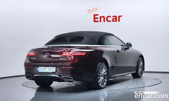 Mercedes-Benz E-Class 2023 3.0 автомат (гидро), миниатюра 2