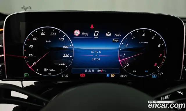 Mercedes-Benz E-Class 2024 2.0 автомат (гидро), миниатюра 11 Mercedes-Benz E-Class 2024 2.0 автомат (гидро), миниатюра 11