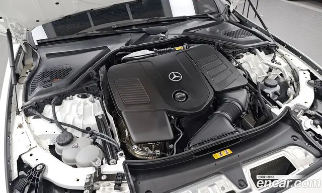Mercedes-Benz E-Class 2024 2.0 автомат (гидро), миниатюра 6 Mercedes-Benz E-Class 2024 2.0 автомат (гидро), миниатюра 6