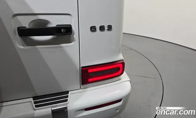Mercedes-Benz G-Class 2025 4.0 автомат (гидро), миниатюра 9