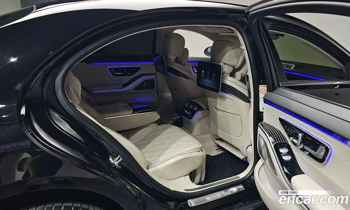Mercedes-Benz S-Class 2024 4.0 автомат (гидро), фото 17