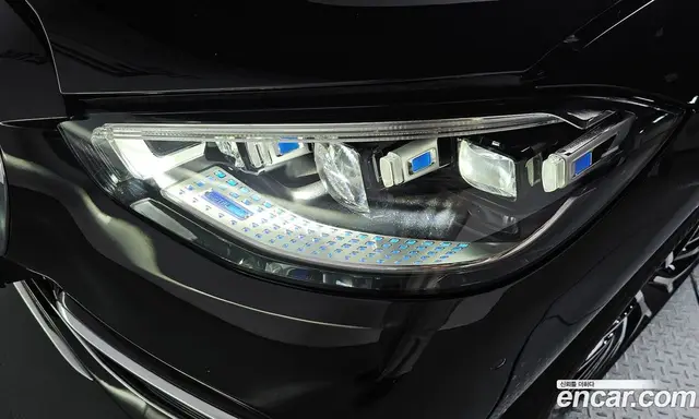 Mercedes-Benz S-Class 2024 4.0 автомат (гидро), миниатюра 7