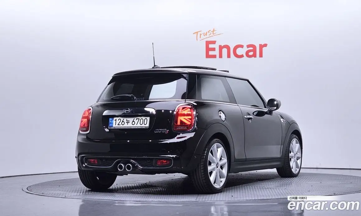 Mini Cooper 2020 2.0 автомат (гидро), фото 2 Mini Cooper 2020 2.0 автомат (гидро), фото 2