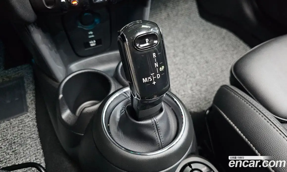 Mini Cooper 2021 1.5 автомат (гидро), фото 11