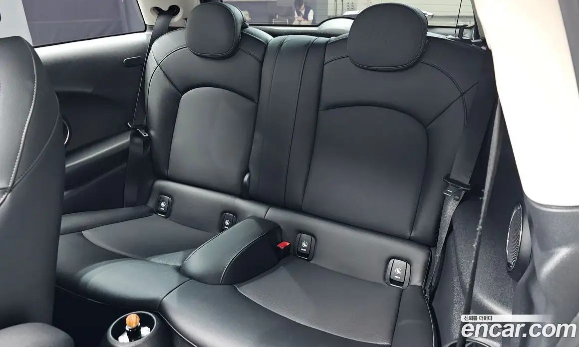 Mini Cooper 2021 1.5 автомат (гидро), фото 17