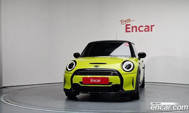 Mini Cooper 2023 2.0 автомат (гидро), миниатюра 3 Mini Cooper 2023 2.0 автомат (гидро), миниатюра 3