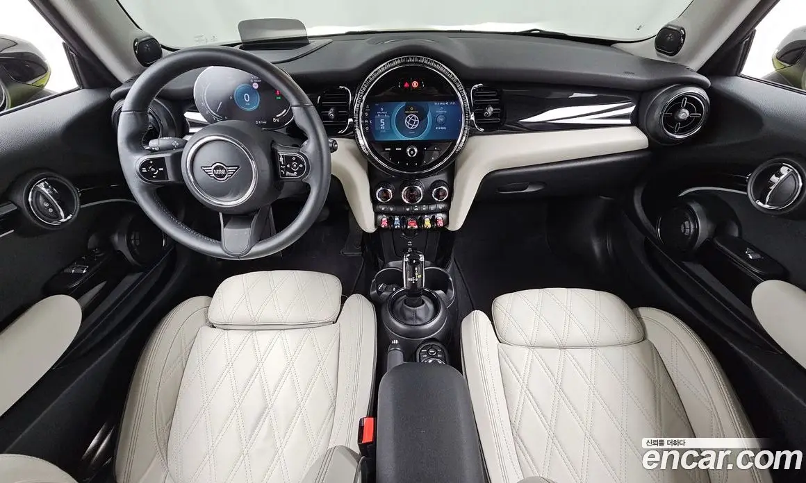 Mini Cooper 2023 2.0 автомат (гидро), фото 10 Mini Cooper 2023 2.0 автомат (гидро), фото 10