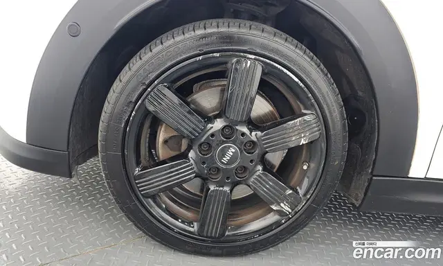 Mini Cooper Convertible 2022 2.0 автомат (гидро), миниатюра 5 Mini Cooper Convertible 2022 2.0 автомат (гидро), миниатюра 5