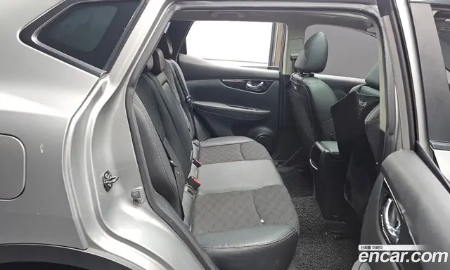 Nissan Qashqai 2016 1.6 автомат (гидро), миниатюра 11