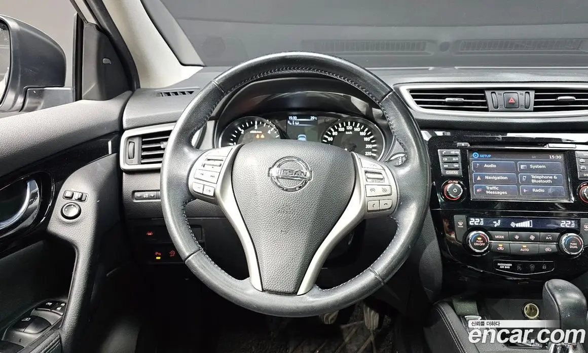 Nissan Qashqai 2016 1.6 автомат (гидро), фото 13