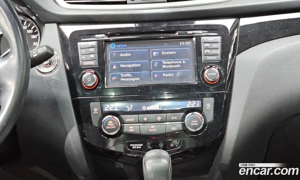 Nissan Qashqai 2016 1.6 автомат (гидро), фото 14