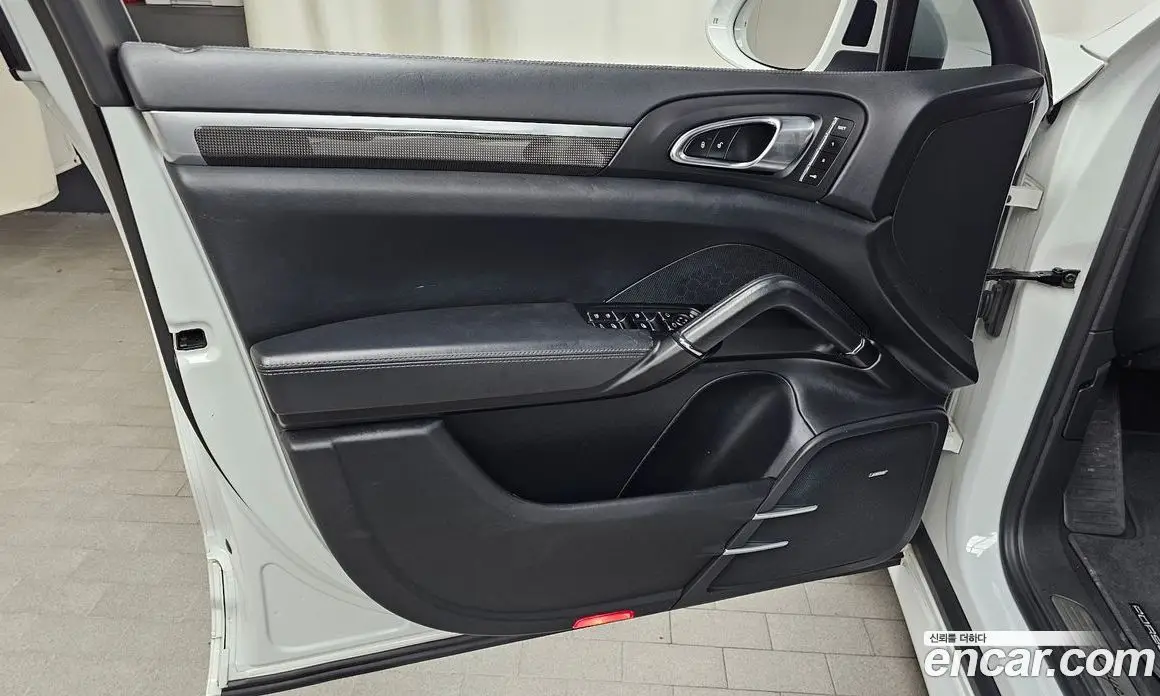 Porsche Cayenne 2015 3.6 автомат (гидро), фото 13