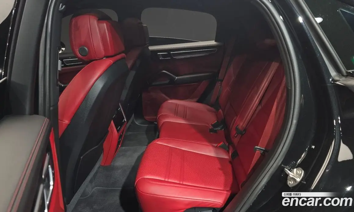 Porsche Cayenne 2023 3.0 автомат (гидро), фото 17 Porsche Cayenne 2023 3.0 автомат (гидро), фото 17