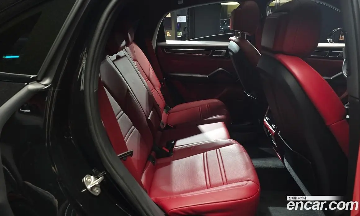 Porsche Cayenne 2023 3.0 автомат (гидро), фото 18 Porsche Cayenne 2023 3.0 автомат (гидро), фото 18